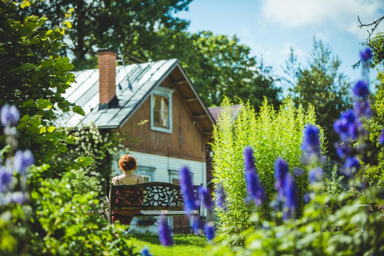 Disponentparken Café och Bed&Breakfast Grängesberg Extérieur photo